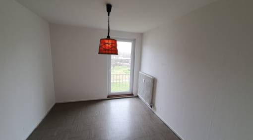 Verkauft***Gut geschnittene 3 Zimmer Wohnung mit Balkon und schönem Ausblick - günstiger als Mieten