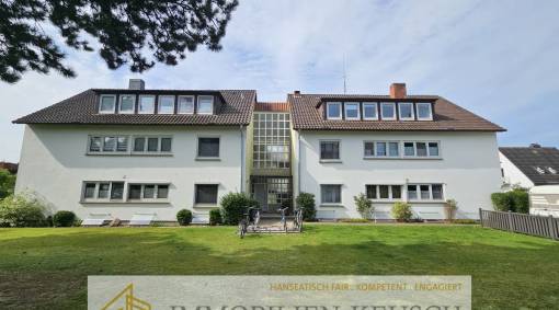 Helle 4-Zimmer-Wohnung mit großem Wohn-Esszimmer und vielen Fenstern ! Ruhige & zentrale Lage